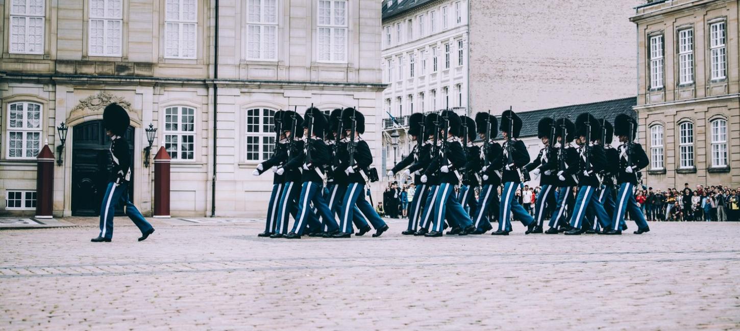 La guardia reale a Palazzo di Amalienborg