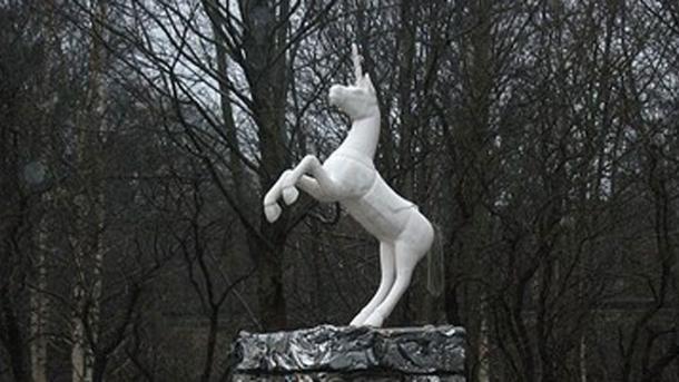 Unicorn sculpture in Hjørring