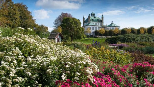 Upptäck den magiska slottsträdgården på Fredensborg Slott på Nordsjälland