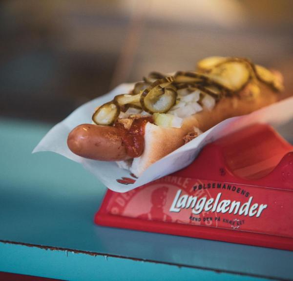 Hot dog from hot dog stand Jeanettes Pølser in Copenhagen